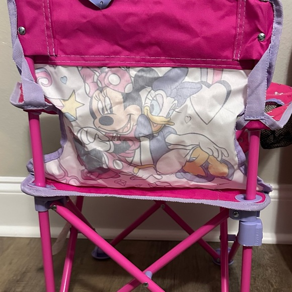 Kids Minnie Mouse & Daisy Foldable Chair with Carry Bag - Picture 5 of 8